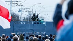 Opponents of Belarusian President Lukashenko demonstrate in MInsk