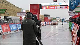 Llegada épica de Izaguirre a Formigal