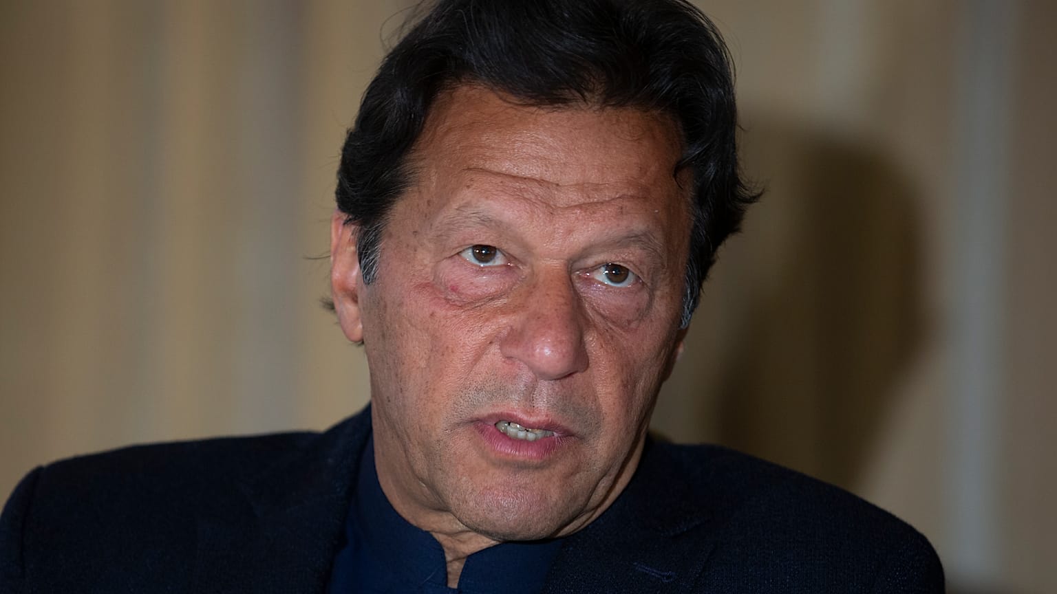 Pakistan's Prime Minister Imran Khan has written a letter to Mark Zuckerberg, CEO of Facebook.