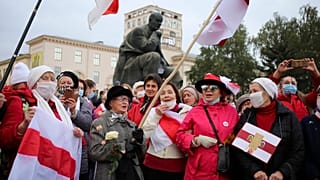 Λευκορωσία: Απεργία και πορείες