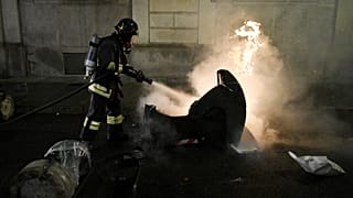 Löschung eines Brandes in Turin