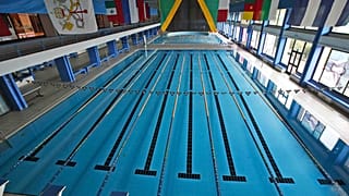 Con il nuovo Dpcm, chiudono le piscine. Ma la domanda da un milione di dollari è: quanti focolai ci sono stati nelle piscine italiane?