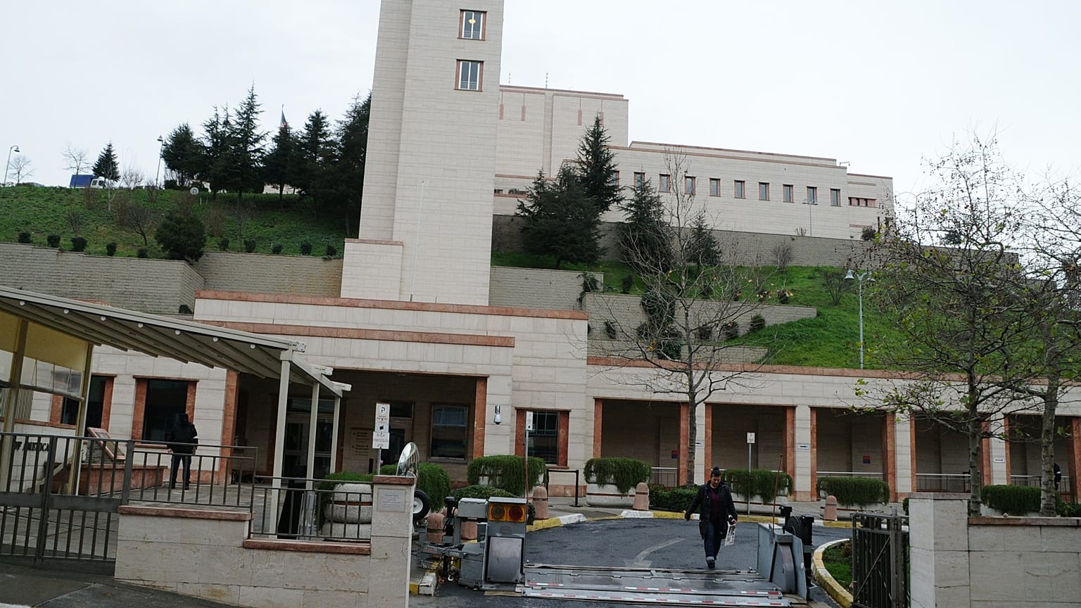 ABD'nin İstanbul Başkonsolosluğu görevlisi Nazmi Mete Cantürk'e hapis cezası verildi