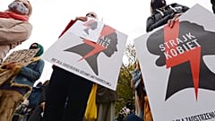 Protests outside Poland's parliament building