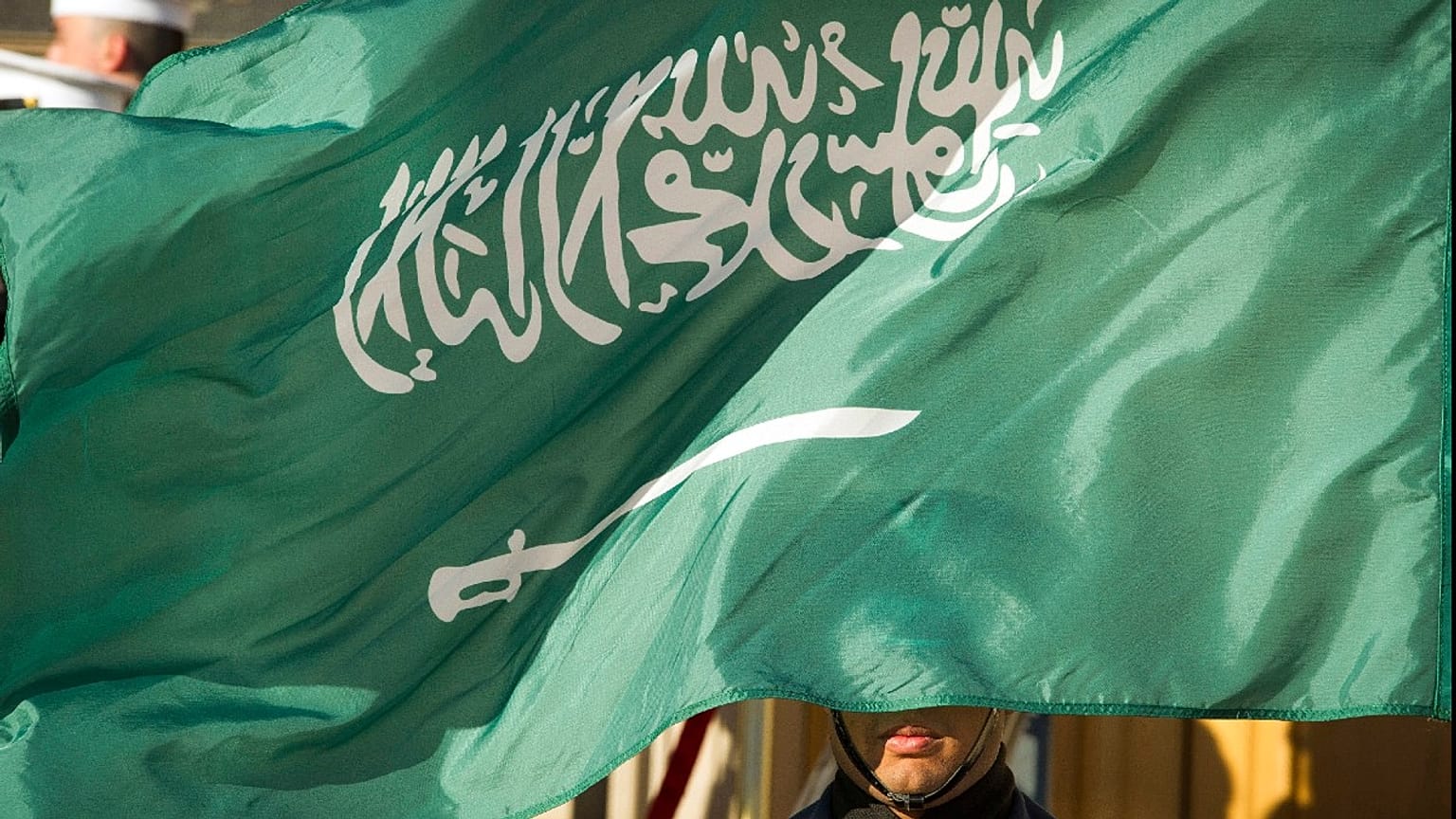 عکس تزئینی است