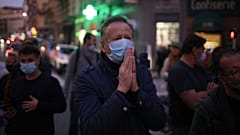 Zwischen Wut und Einheit - Frankreich nach der Attacke in Notre Dame in Nizza
