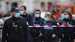 Polizei vor Notre Dame Basilika in Nizza, 29. Oktober 2020