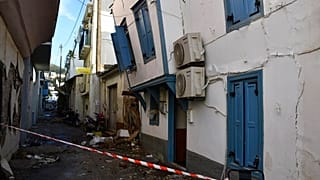 Ζημιές μετά τον σεισμό στη Σάμο