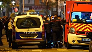 Forces de sécurité déployées à Lyon (France) suite à l'aggression d'une prêtre orthodoxe, le 31/10/2020