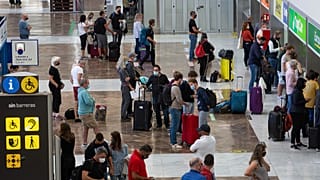 Am Flughafen Teneriffa Süd