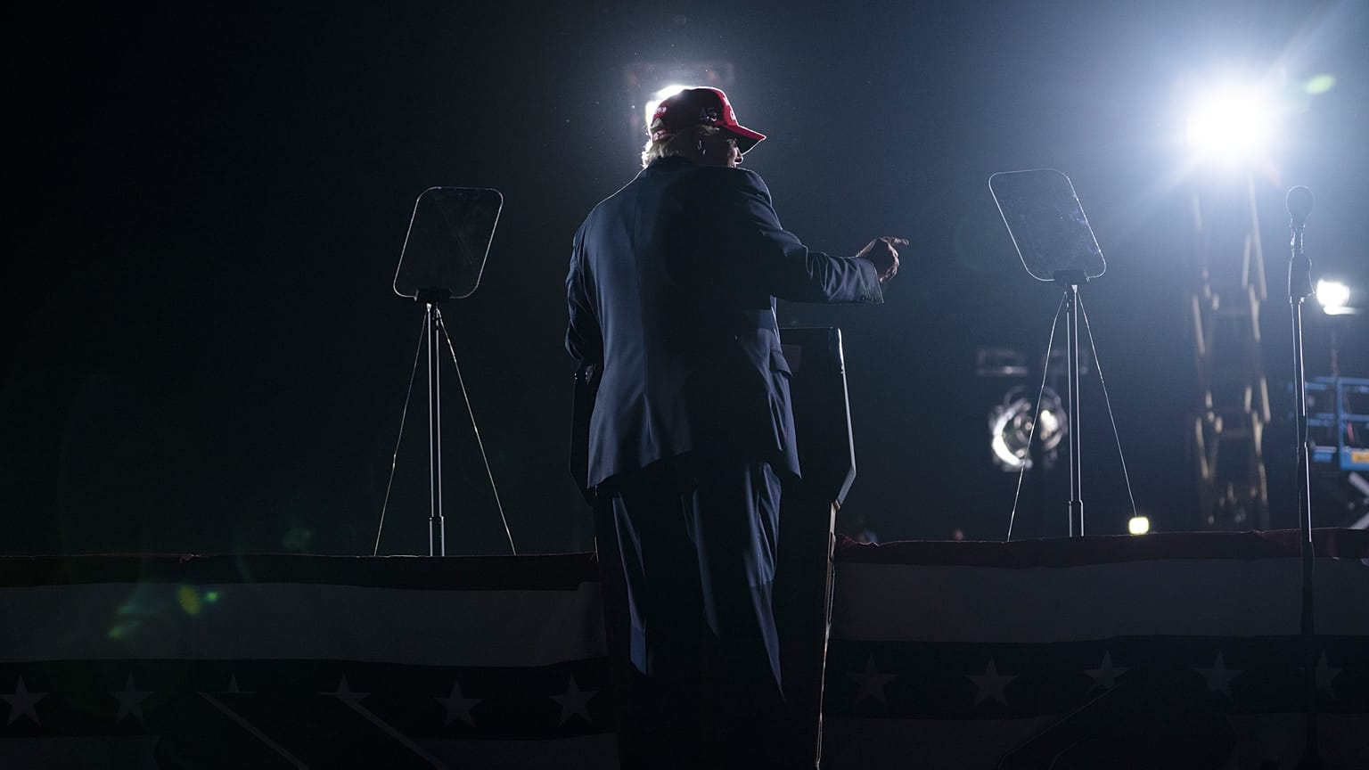 Trump in comizio a Miami, Florida