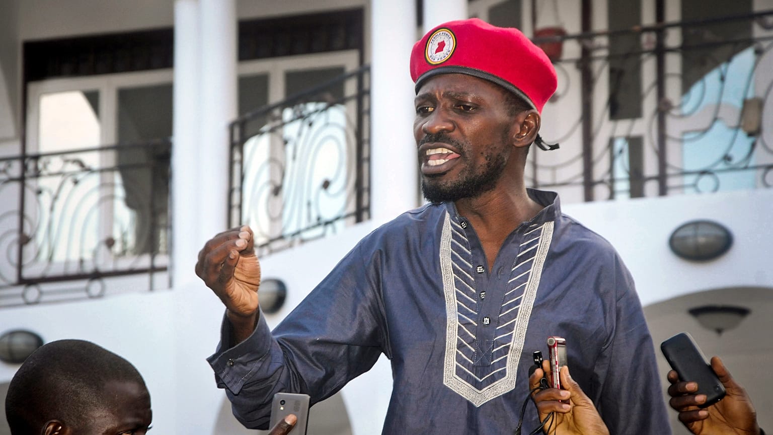 Der ugandische Popstar und Oppositionspolitiker Bobi Wine nach seiner Haftentlassung im Jahr 2019