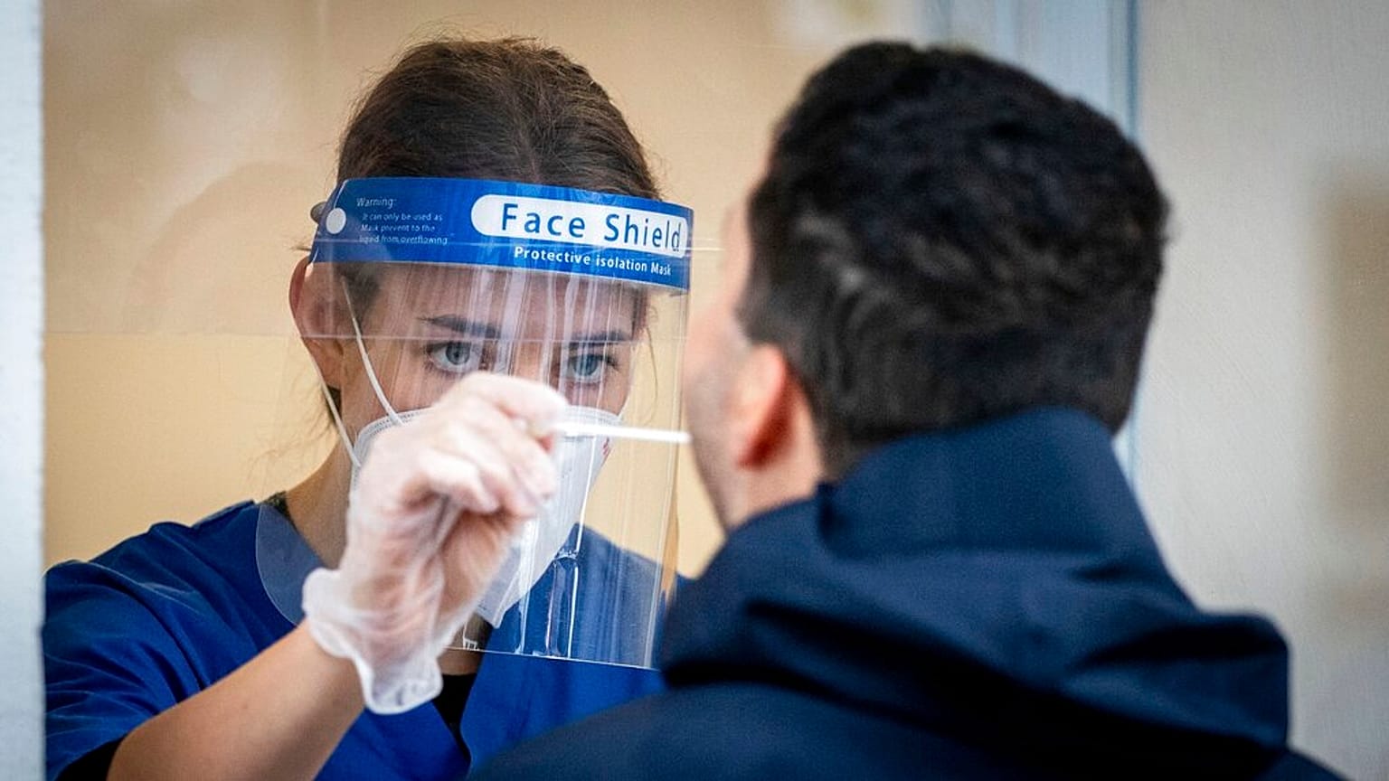 Europa registra más de 11 millones de casos de coronavirus