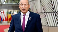 Janez Janša tweeted "it’s pretty clear that American people have elected Donald Trump and Mike Pence ⁩for four more years".