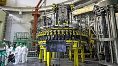Bielorrússia ativa primeira central nuclear