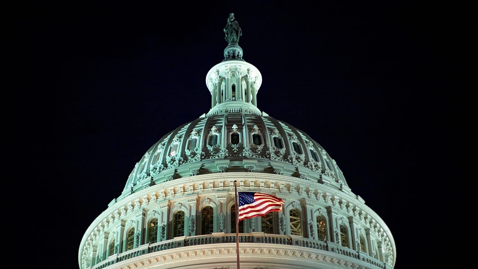 Congresso norte-americano à espera da definição nas duas câmaras