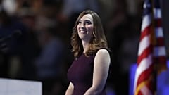 ABD'nin ilk transgender senatörü Sarah McBride.