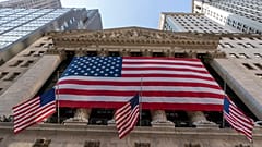 EUA: Wall Street abriu em alta apesar da incerteza política