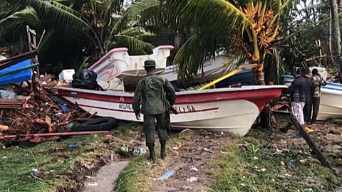 Nicaraguans ask for humanitarian aid after the devastation of Hurricane Eta