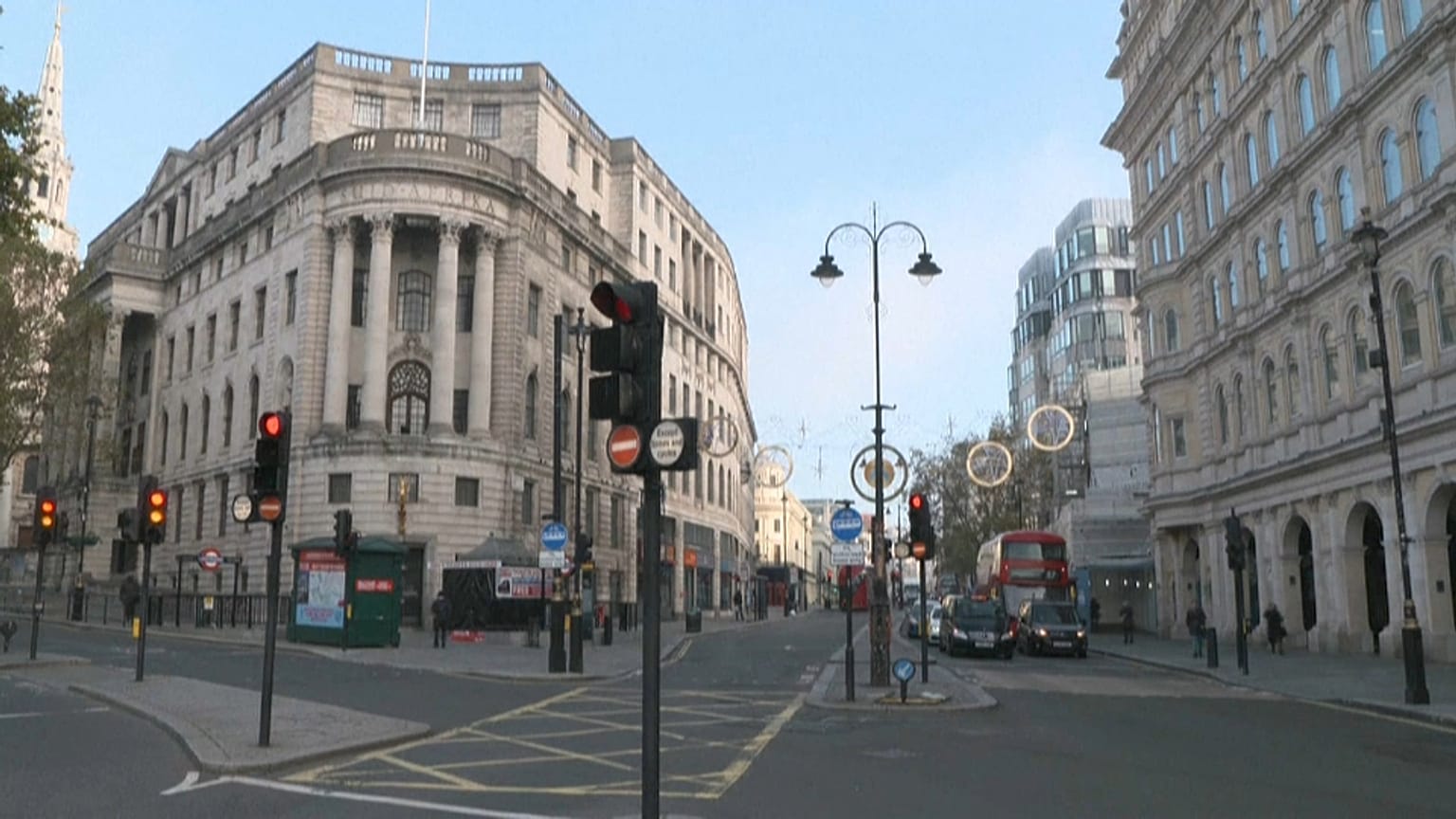 Trafalgar Square as London enters second lockdown