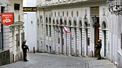 Polizeischutz vor der Synagoge in Wien, 3.11.2020