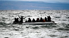 Βάρκα με πρόσφυγες