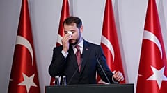Der ehemalige türkische Finanzminister und Schwiegersohn von Präsident Recep Tayyip Erdogan,  Berat Albayrak, 2018 auf einer Konferenz