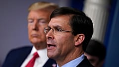 Mark Esper ve Donald Trump