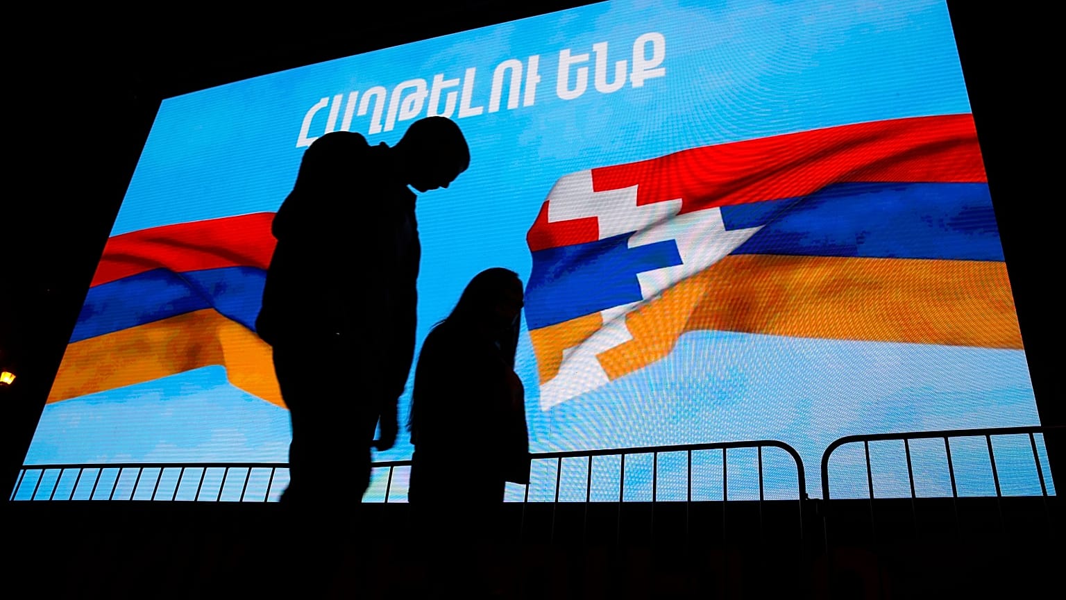 Ermenistan ile Azerbaycan Dağlık Karabağ'da anlaşmaya vardı