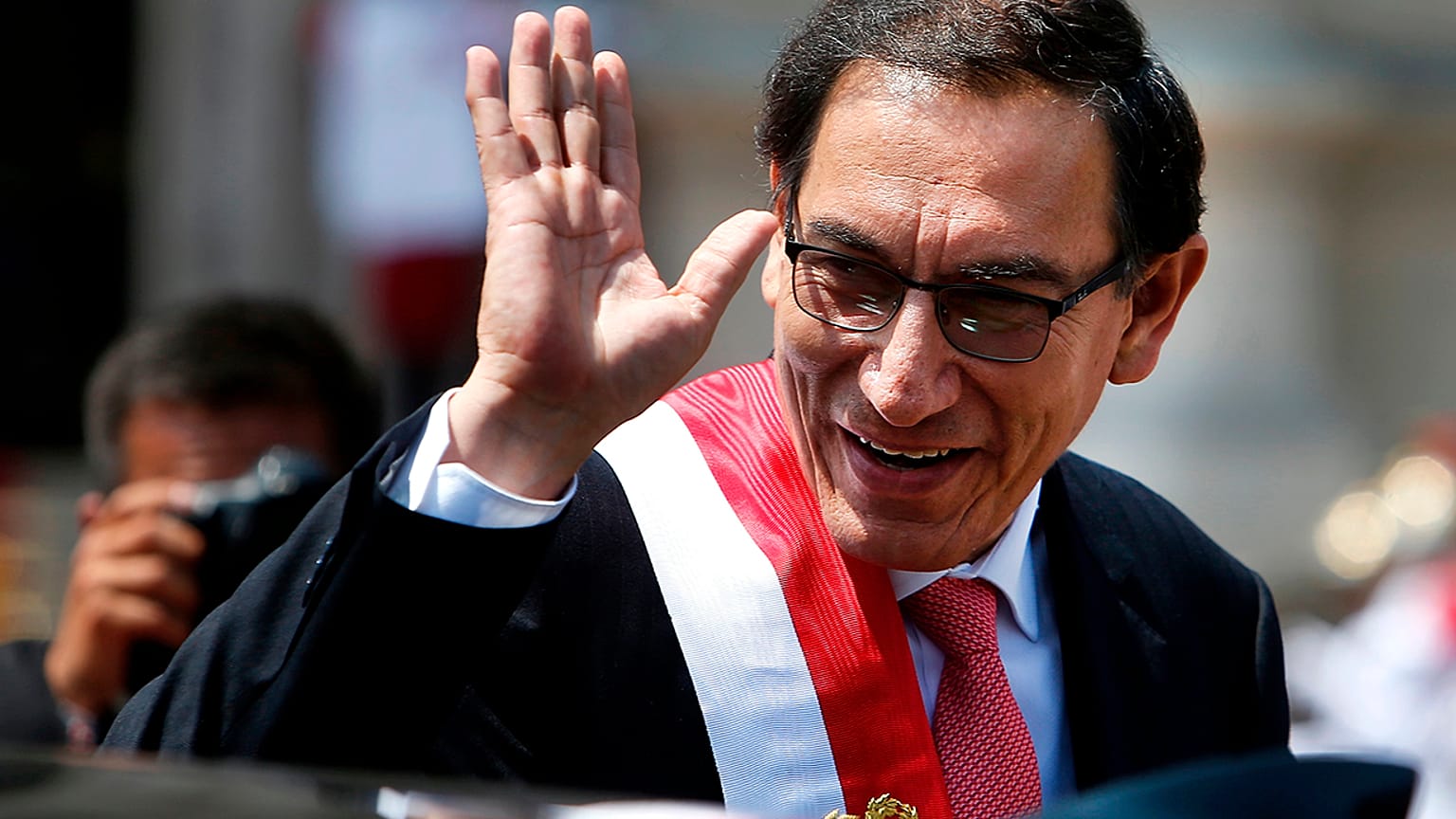 Peru Kongresi'nin yolsuzluk suçlaması nedeniyle görevinden azlettiği Devlet Başkanı Martin Vizcarra