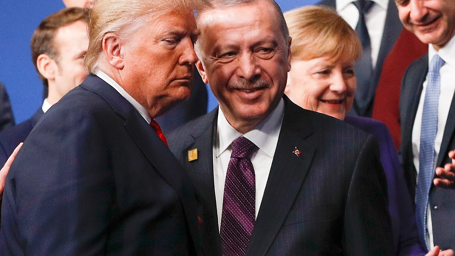 PETER NICHOLLS / POOL/EPA