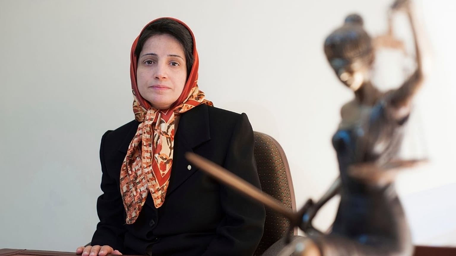 نسرین ستوده