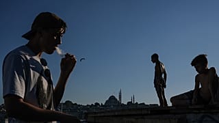 SEDAT SUNA/EPA