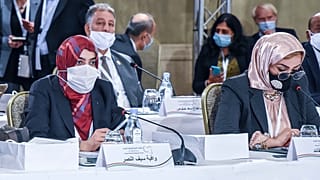 من جلسات الحوار في تونس