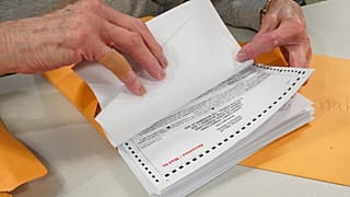 There is no evidence of widespread voter fraud involving deceased ballots in the US presidential election.