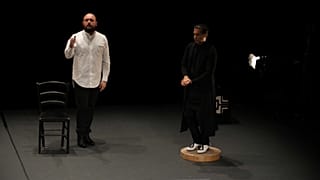 Le chanteur El Niño de Elche revisite le flamenco dans "Mellizo doble"
