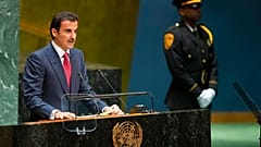 أمير قطر الشيخ تميم بن حمد آل ثاني خلال القائه لكلمة في الدورة 74 للجمعية العامة للأمم المتحدة