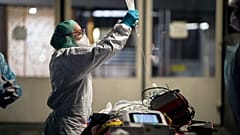 Frankreich: alle drei Minuten neuer Patient auf Intensivstation