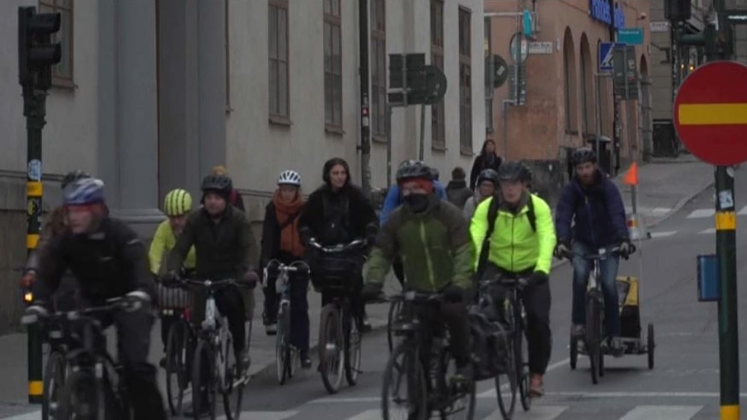 Cyclists commute through central Malmo 