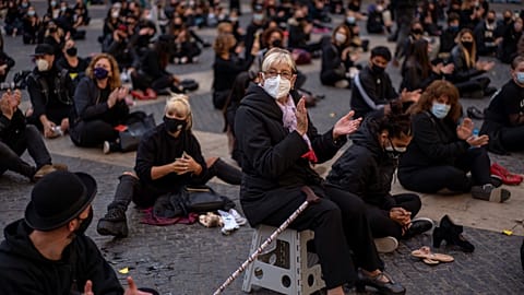 Manifestación en Barcelona para la reapertura del sector de la danza