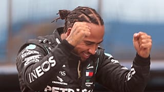 Mercedes'in sürücüsü Lewis Hamilton