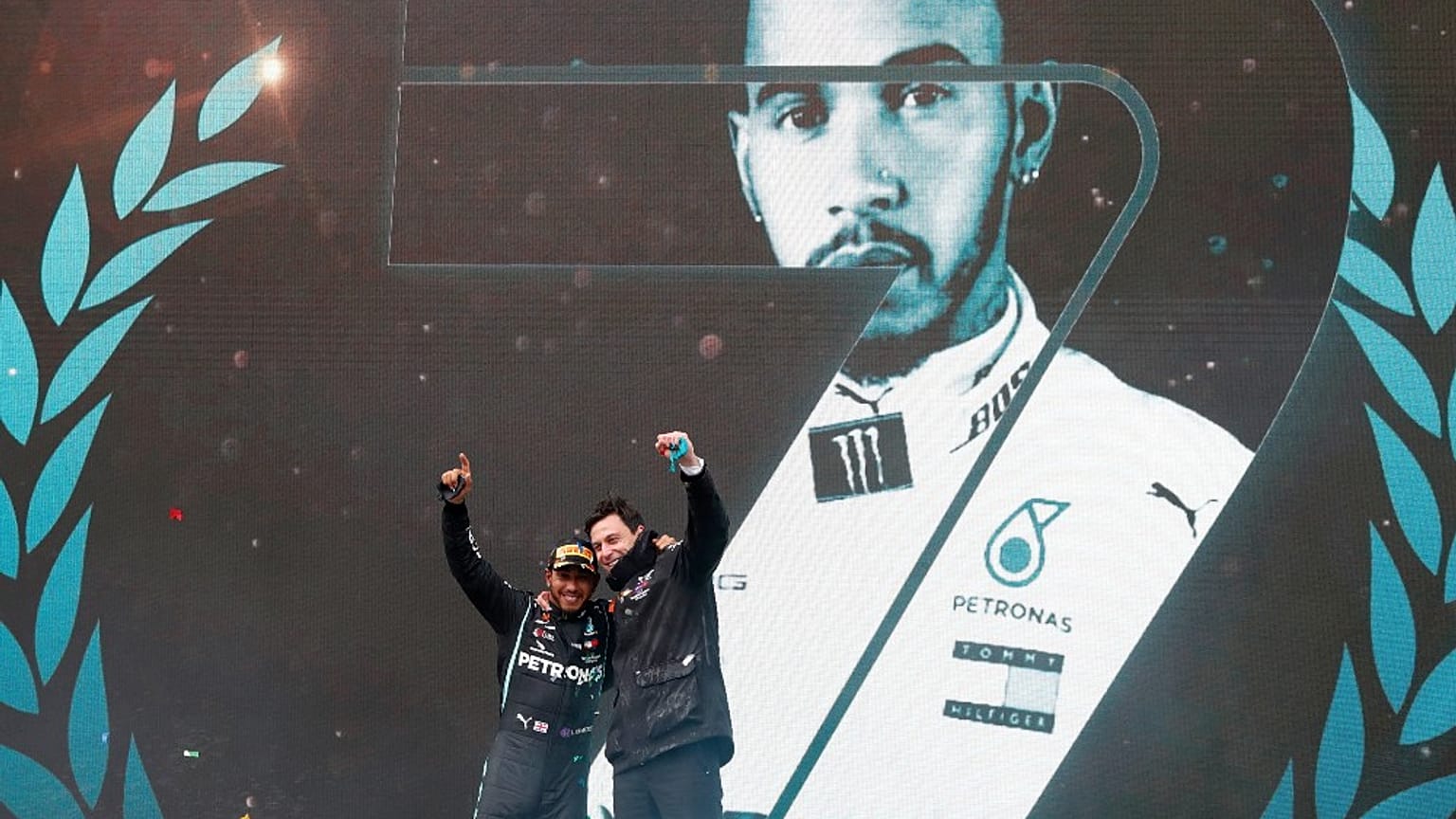 Hamilton hetedszer is világbajnok