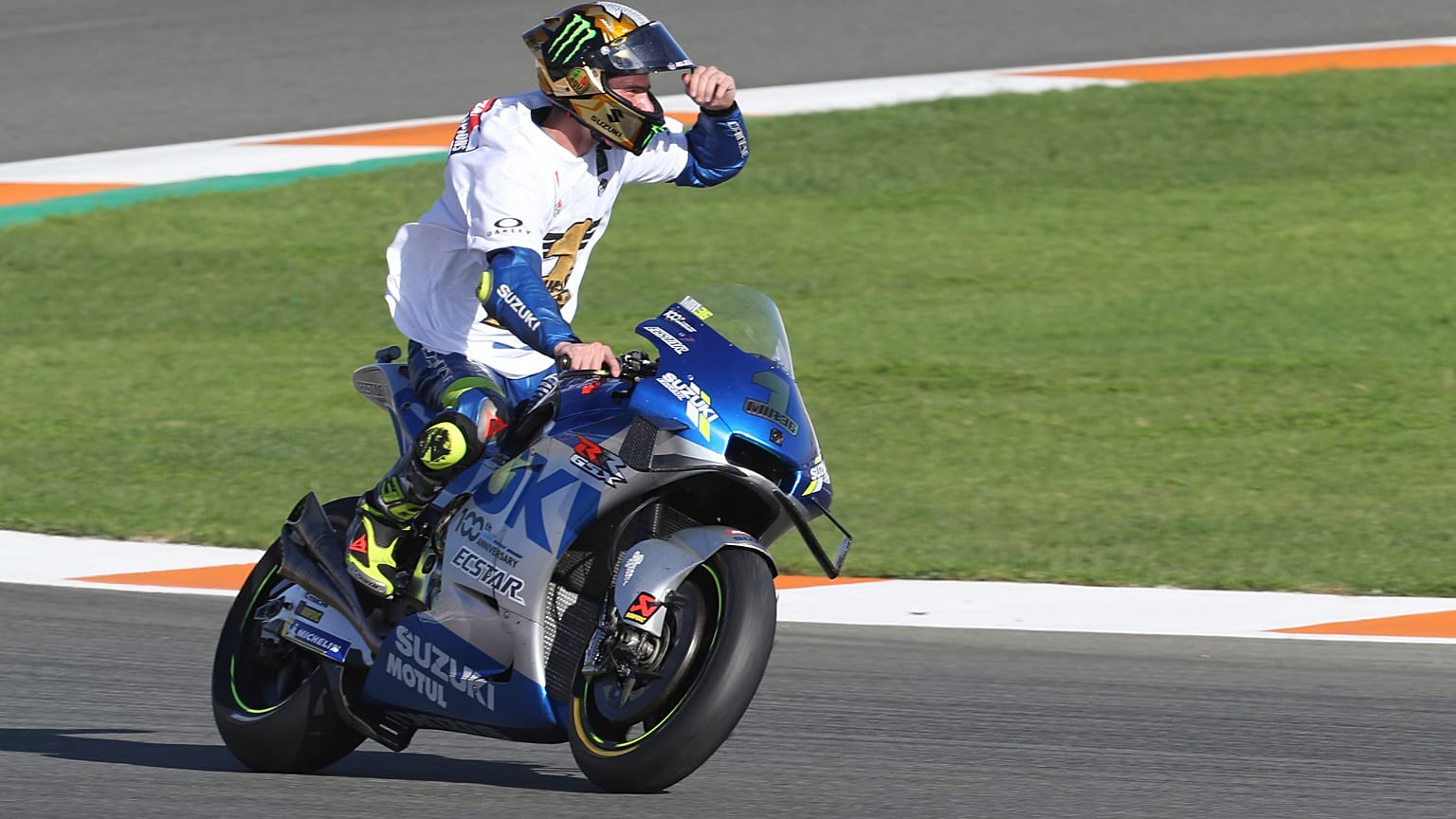 Joan Mir con SUZUKI ECSTAR celebra su victoria en el circuito Ricardo Tormo de Valencia, España 15/11/2020
