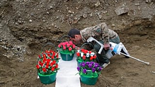 Funeral de soldado de etnia arménia