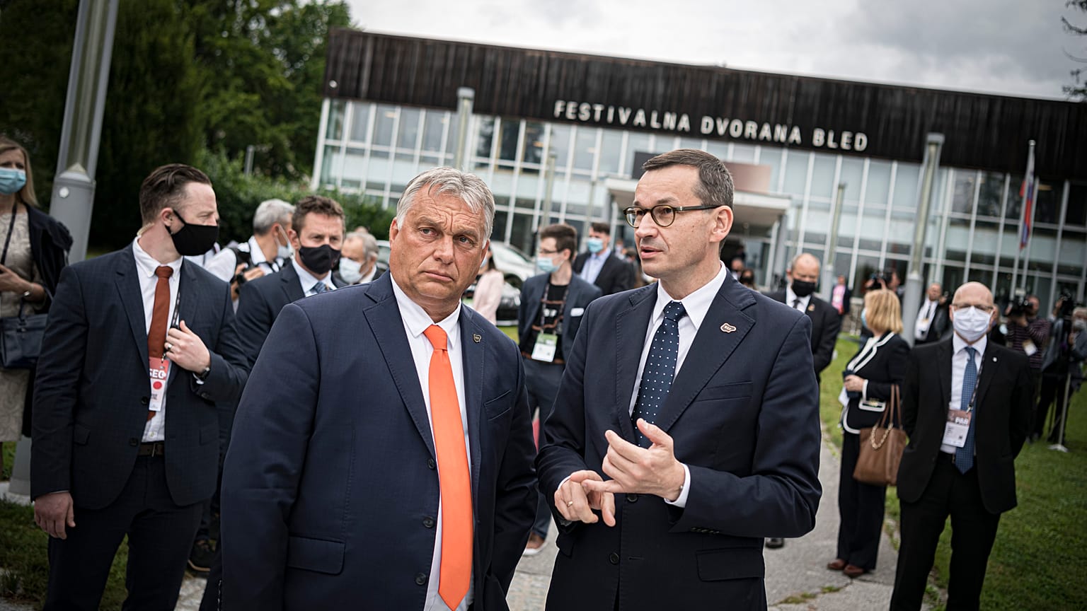 Orbán Viktor és Mateusz Morawiecki a 15. Bledi Stratégiai Fórum nemzetközi konferencián 2020. augusztus 31-én.
