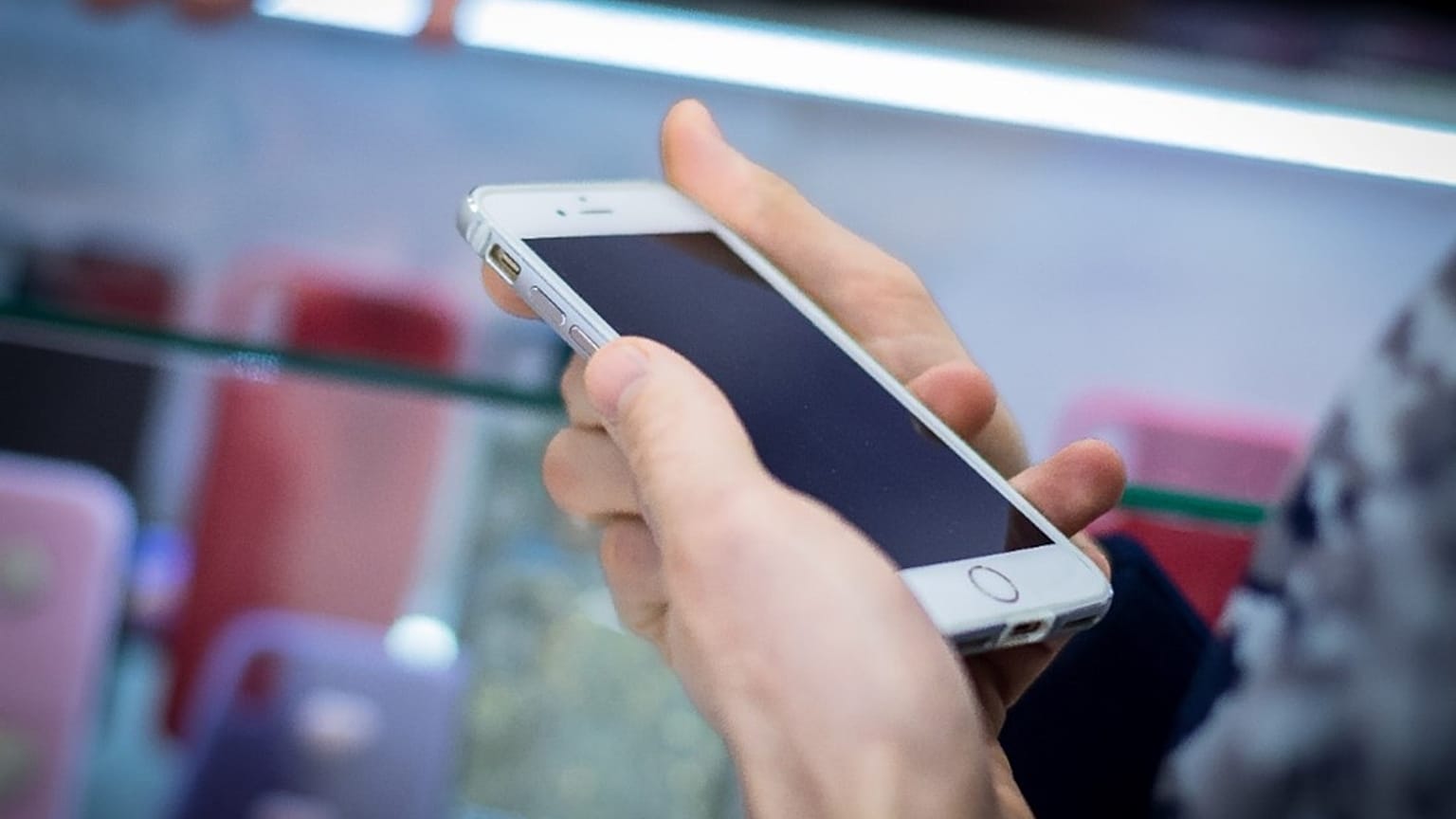 Amerikan ordusunun akıllı telefon uygulamalarından veri satın aldığı ortaya çıktı
