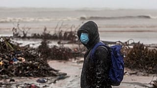 Nicaragua: Hurrikan "Iota" deckt Hausdächer ab