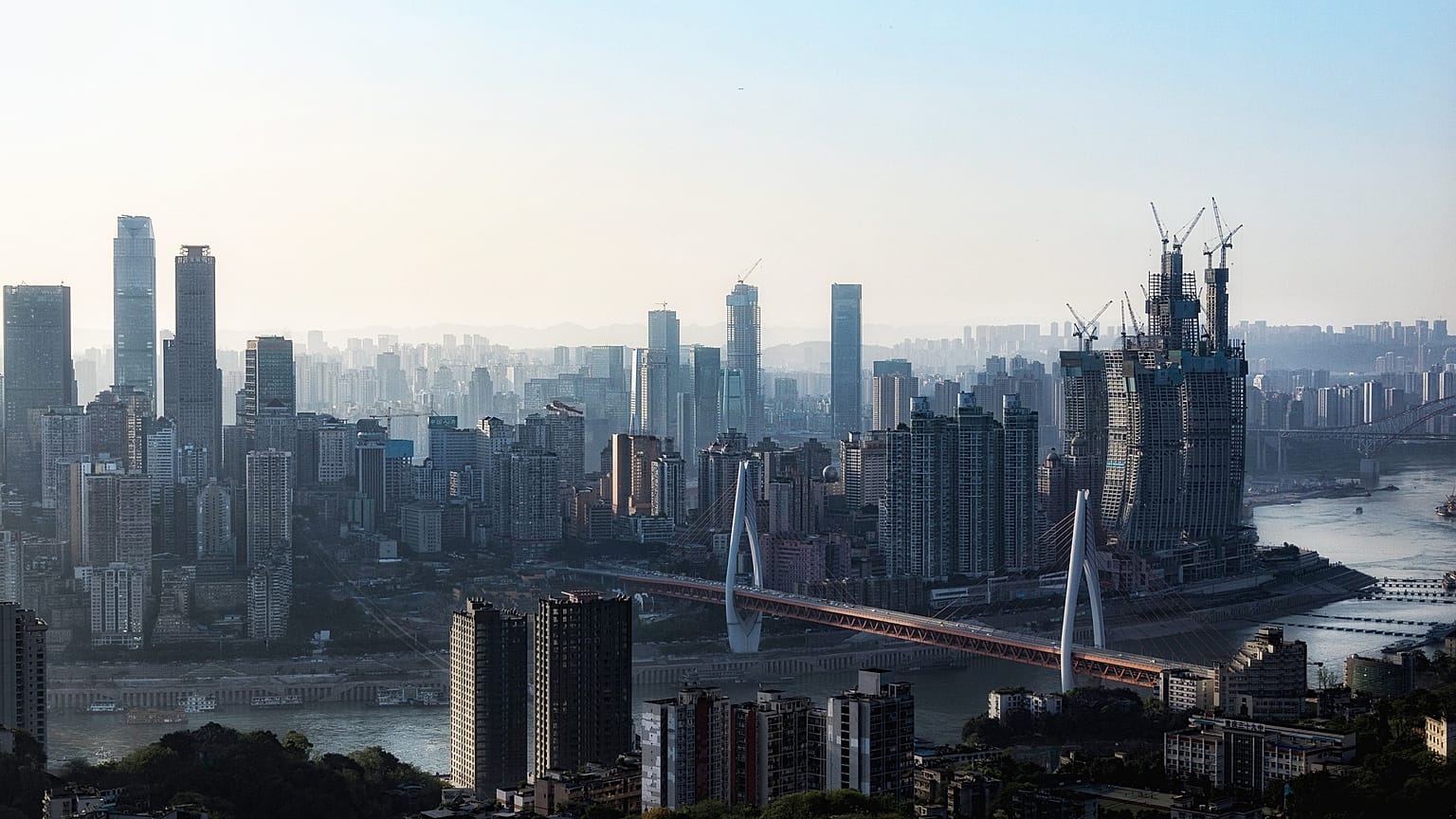 Skyline of the Chinese city of Chongqing.