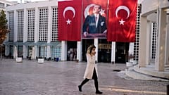 Burhan Ozbilici
