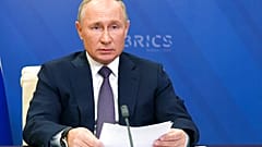Vlagyimir Putyin orosz elnök a BRICS-országok online csúcsértékezletén
